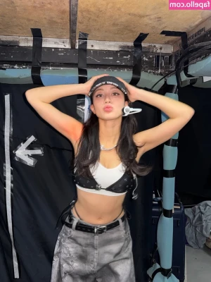 Jihyo - Morning baby, guess what?!? CUSTOMS 69% OFF TODAY … ⭐️ Solos