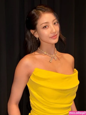 Jihyo - I’m a terrible maid I never have anything under my work dress but