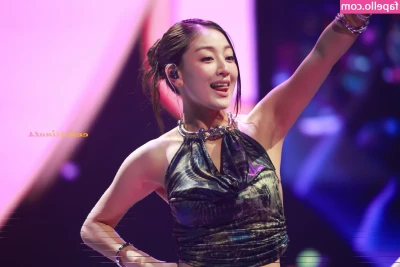 Jihyo - A enfermeira verificando a temperatura da minha ppk 🔥