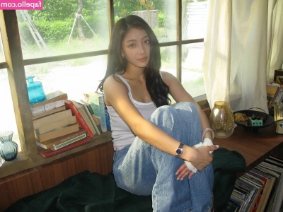 Jihyo - One of my favorite boygirl clips. These panties and top are actually