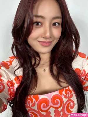 Jihyo - I m horny asf right now