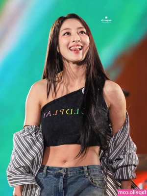 Jihyo - Happy Easter 🐣 🔥💙😈 to all of You! I was at the lake