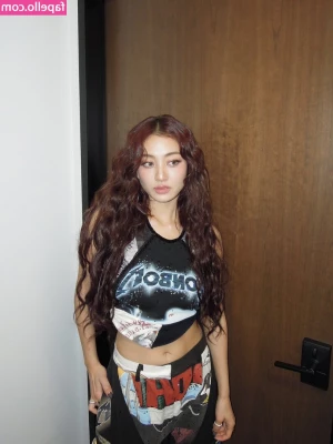 Jihyo - She s a mess of gorgeous chaos