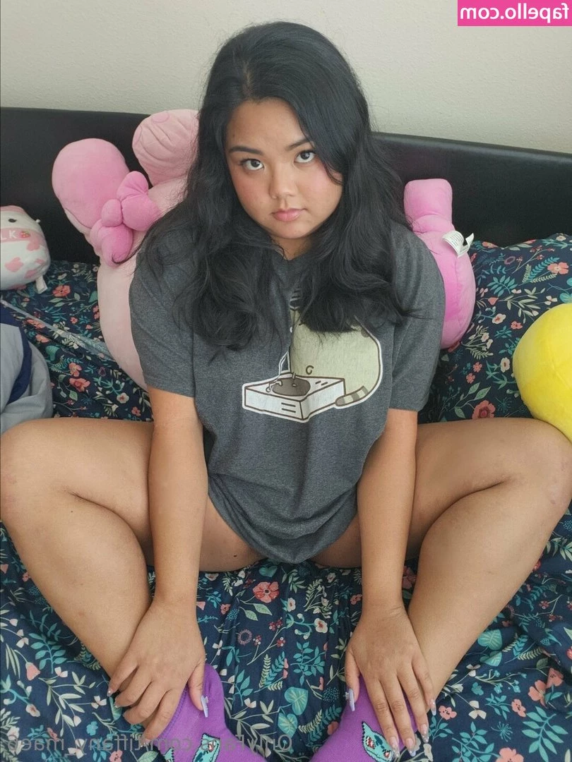 tiffany_mae6 [ tiffany-mae6 ] - Sväljer satsen