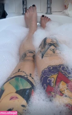 zowatch [ zowatch-1 ] - Wanna see what I'm up to right now? 😈