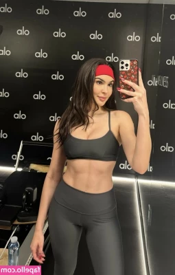 Cathy Kelley [ cathy-kelley ] - Trying out my friend’s cock pump. I didn’t realize these things