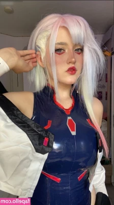 Jooyce.Chan [ jooyce-chan ] - Algo así se mira en cuatro