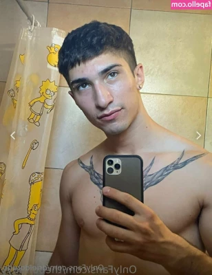  [ drieldotado ] - Who s going to eat me out  Tip  3 to receive 2 naughty vids