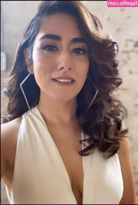 Jonita Gandhi [ jonita-gandhi ] - How many inches
