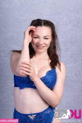  [ nomi-teee ] - Felt sexy… might delete later 🤳