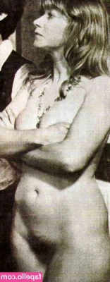 Helen Mirren [ helen-mirren ] - Time of the month farts  They were big an stinky