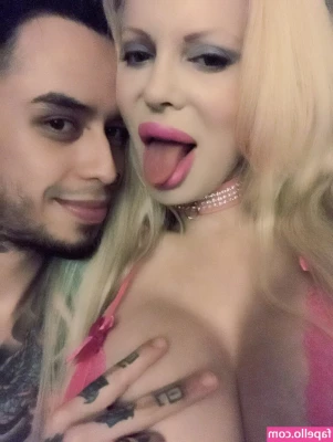 Sabrina Sabrok [ sabrina-sabrok ] - STARTED FAN APPRECIATION 1 SPECIAL FAN WILL BE PICKED EVERY 2 WEEKS