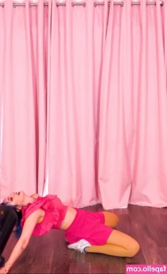 Littlesiha - Everything is prettier in pink 🥰