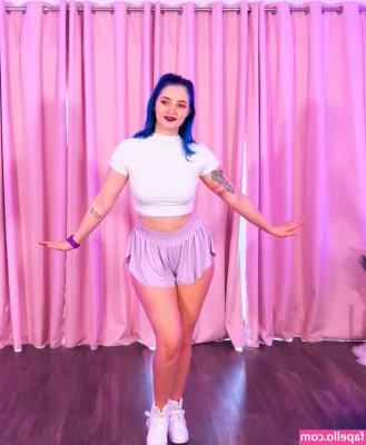 Littlesiha - Aquí jalandomela    jerkingoff  pito  verga  cock