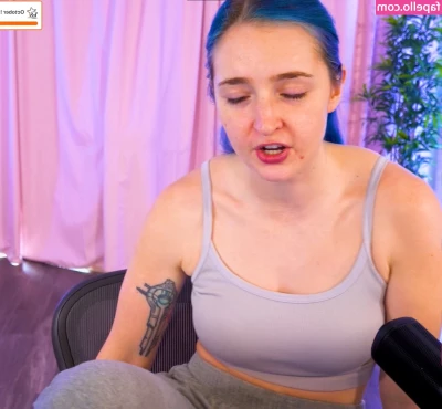 Littlesiha - This sensual session with  nakedtrumpeterxxx was beyond enjoyable  He