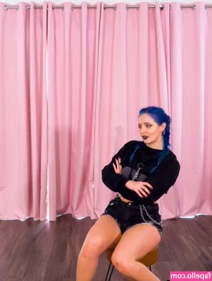 Littlesiha - VIDEO-Hello July part 1