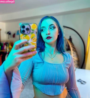 Littlesiha - Sometimes chocolate is good for the soul