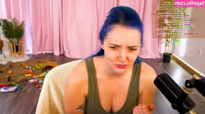 Littlesiha - i loooove my ass from this angle it looks like a lil sideways heart