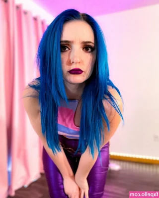 Littlesiha - Go check out my friends page https onlyfans com spookybunnyyy