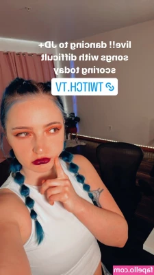 Littlesiha - A little naughty  a little nice  which one do you think I am today