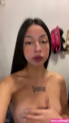 cuncubina - Took a shower after the gym today. I’m such a dirty mom.