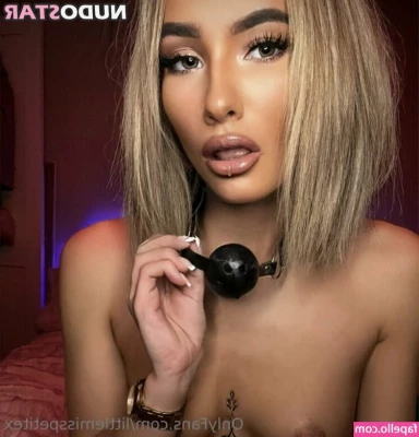 Rachel Mucha [ rachel-mucha ] - I got paid a GENEROUS ass tip when I sold this nigga some content I