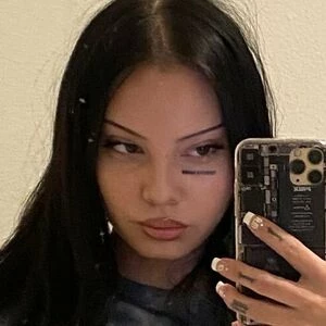 Elain3uwu