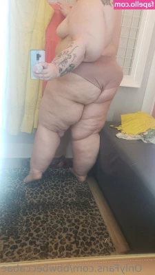 bbwbeccabae - The photos are nice  the video s even better    https onlyfans com
