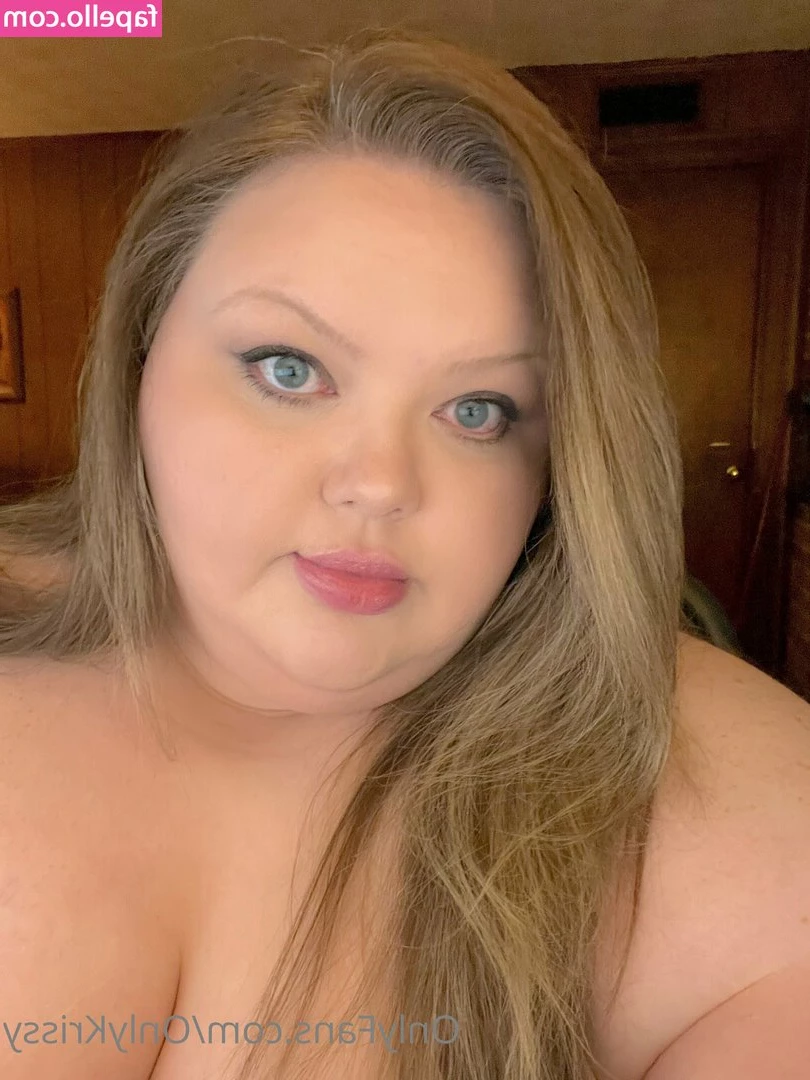 onlykrissy - 𝐅𝐑𝐄𝐄 𝐒𝐔𝐁   ninelhotmood  Crazy beauty 