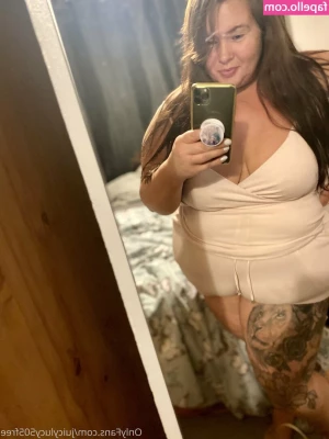 juicylucy505free - CFNF with gorgeous  fitsid    Check out our tight ends before someone
