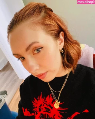 Megan Everett [ megan-everett ] - Hola mis amores que hacen