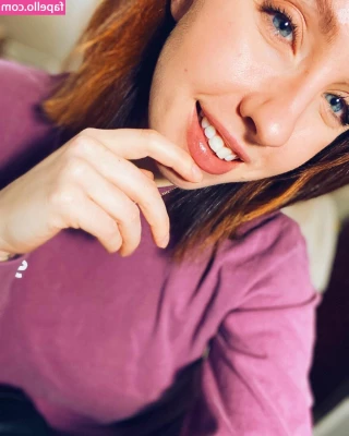 Megan Everett [ megan-everett ] - Sexy things