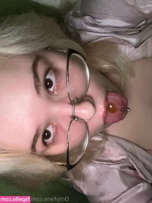 yasminika - wanna see me naked