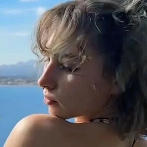 Whitney Whisper