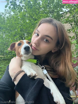 emmauzi - I'd like to ask you if you like to spend time in nature, lifting your