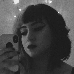 sadie_sunflower_free