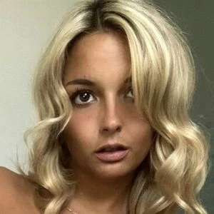 curly-decency