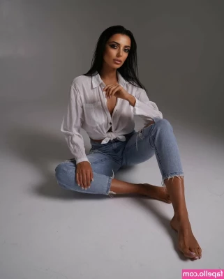 Ellina Bandeeva [ ellina-bandeeva ] - Skin tight 💦