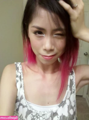  [ joeykim ] - Request vid foreskin and dick hole close up part2
