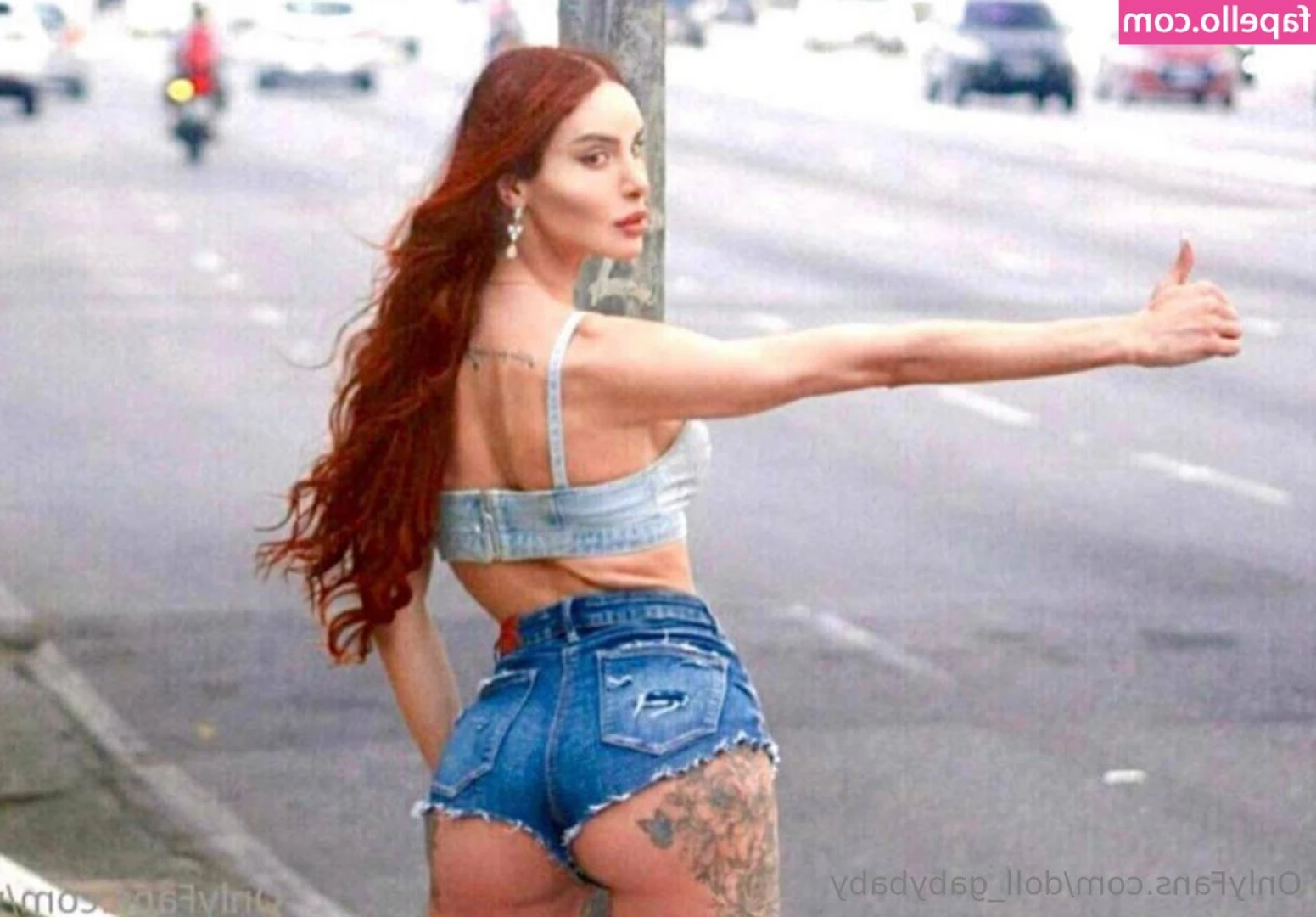 Doll_gabybaby [ doll-gabybaby ] - On or off ? Maybe pulled to the side ? 😈