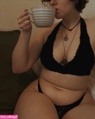 beau._jones [ beau-jones ] - Poppers Queen