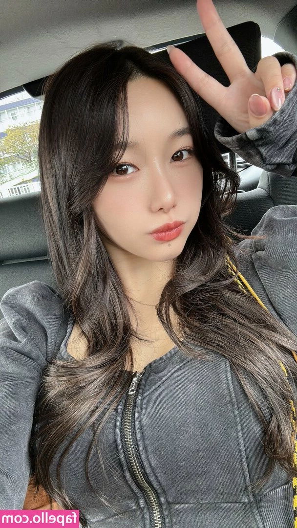 Chiharu Mitsuha [ chiharu-mitsuha ] - Hi!  I am not fully healed from my injury so I was kinda sensitive