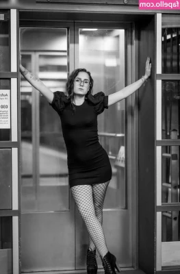 Aingy_be [ aingy-be ] - I m terrorizing the Executive Club  What are y all up to today