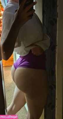 Sunny_whale [ sunny-whale ] - Ahhh!!! 😌 Love ❤️ that feeling of dick entering my tight pussy