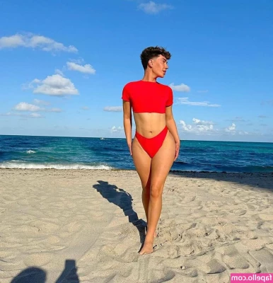 jamescharles - Lunes 14 Octubre: Tettrico vuelve a darte amor virtualmente ✨DM