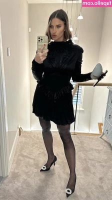  [ ferne-mccann ] - 🐇😈 juego de chicas, otro nuevo y sexy video