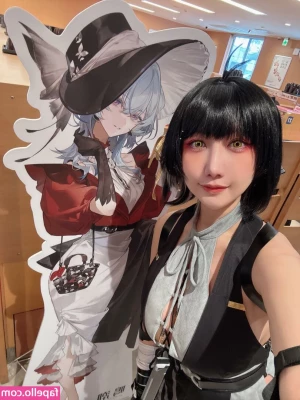Miss Seven [ miss-seven ] - Horny  lonely and not a single person wants to chat