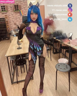 Miss Seven [ miss-seven ] - Secret Cock