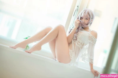 Miss Seven [ miss-seven ] - Boobies