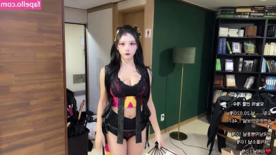 Aesoon_96 [ aesoon-96 ] - Lol okay everyone loved the monokini haha 😇 Okay I'll plan a